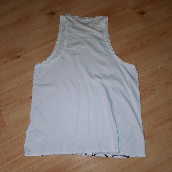 Calvin Klein Women's Sleeveless Razorback Tank Top - Picture 2 of 4